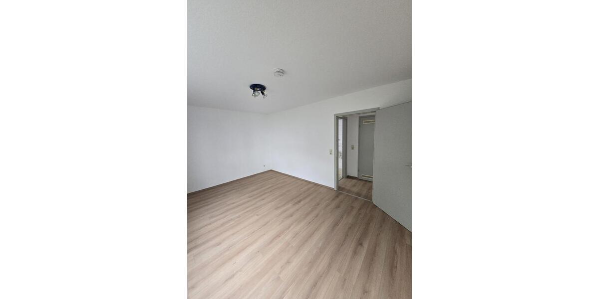 Erdgeschoßwohnung Germersheim - 2 Zimmer, 56 m&sup2;, 590&euro; | Angebot:26004124