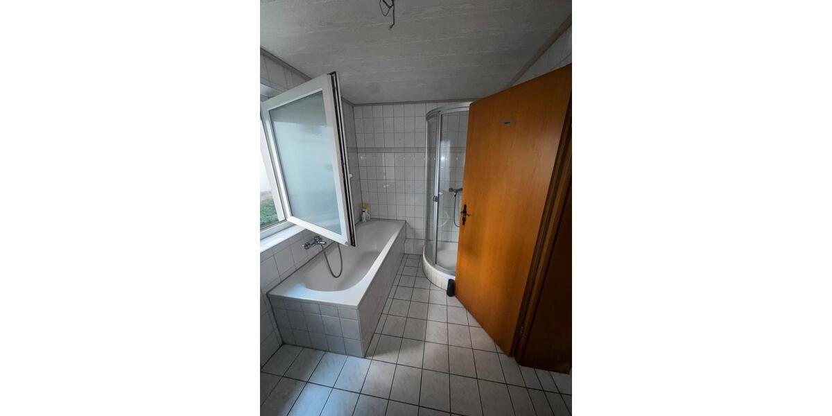 Einfamilienhaus Burkardroth - 2 Zimmer, 80 m&sup2;, 500&euro; | Angebot:25859615