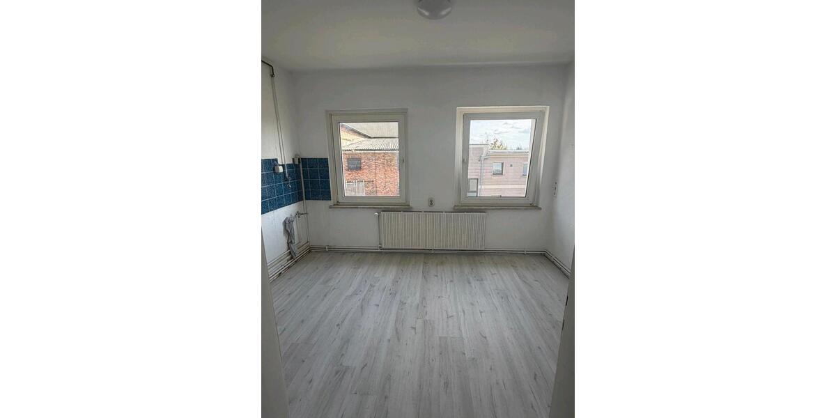 Etagenwohnung Schöningen - 2 Zimmer, 50 m&sup2;, 350&euro; | Angebot:26030407