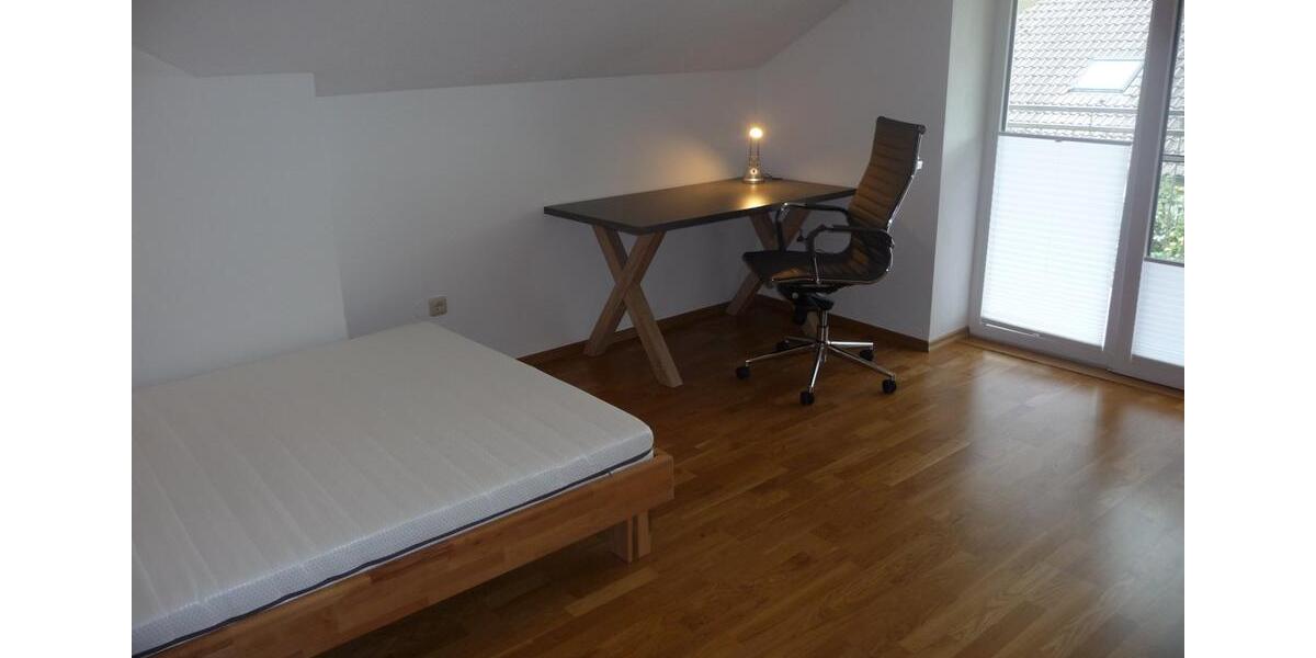 Dachgeschoßwohnung Buchdorf - 2 Zimmer, 50 m&sup2;, 500&euro; | Angebot:24610277