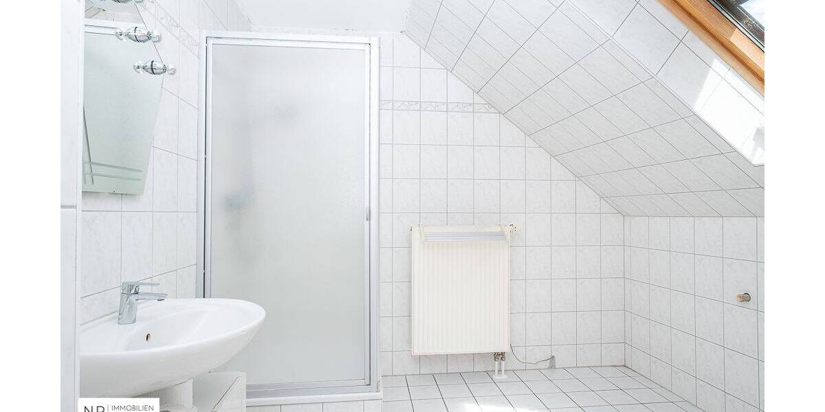 Einfamilienhaus Berlin Biesdorf - 5 Zimmer, 130 m&sup2;, 2.350&euro; | Angebot:26758918