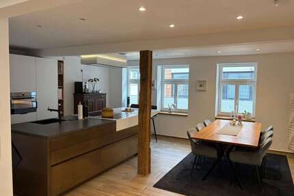 Wohnung Ettlingen - 4 Zimmer, 140 m&sup2;, 1.850&euro; | Angebot:26004938