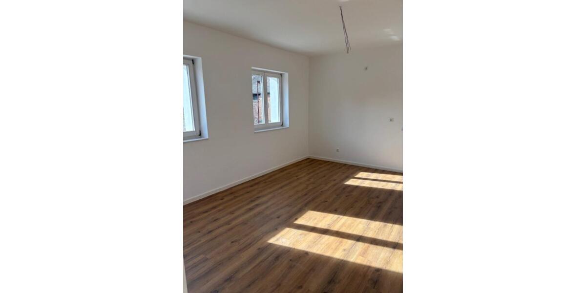 Erdgeschoßwohnung Bad Saarow - 4 Zimmer, 143 m&sup2;, 1.612&euro; | Angebot:25881455