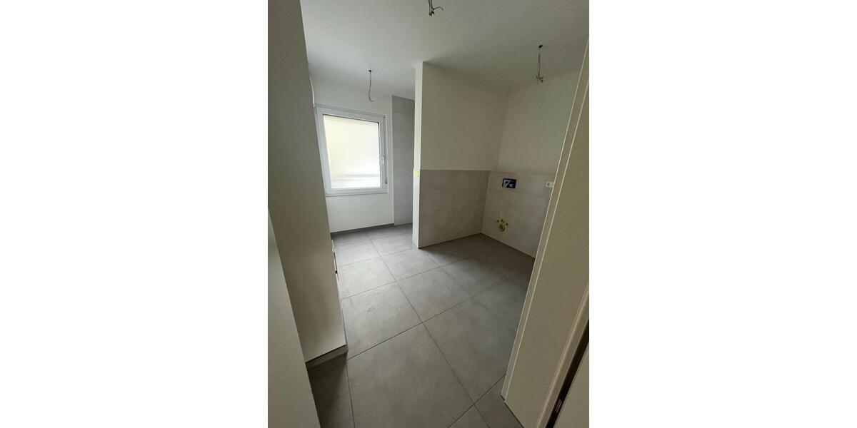 Etagenwohnung Knittlingen - 4 Zimmer, 100 m&sup2;, 1.400&euro; | Angebot:26048812