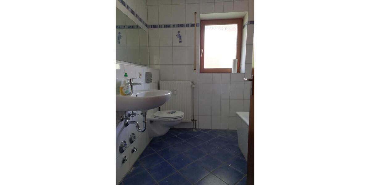 Etagenwohnung Vilshofen an der Donau - 1 Zimmer, 37 m&sup2;, 480&euro; | Angebot:24811399