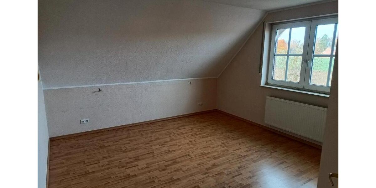 Etagenwohnung Greven - 4 Zimmer, 130 m&sup2;, 1.200&euro; | Angebot:26635704