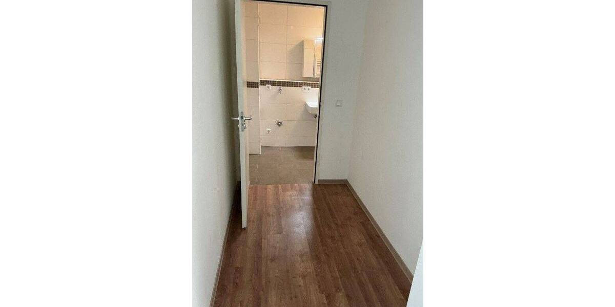 Etagenwohnung Kelsterbach - 2 Zimmer, 44 m&sup2;, 627&euro; | Angebot:26826677
