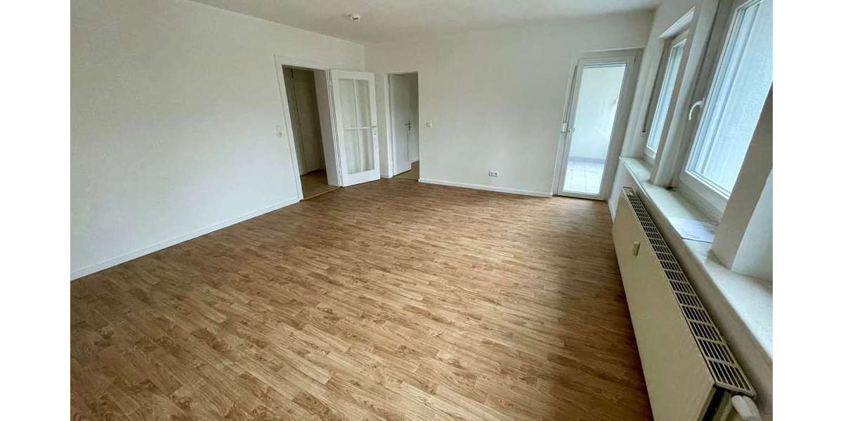 Etagenwohnung Erlangen Sebaldussiedlung - 3 Zimmer, 64 m&sup2;, 693&euro; | Angebot:25211783