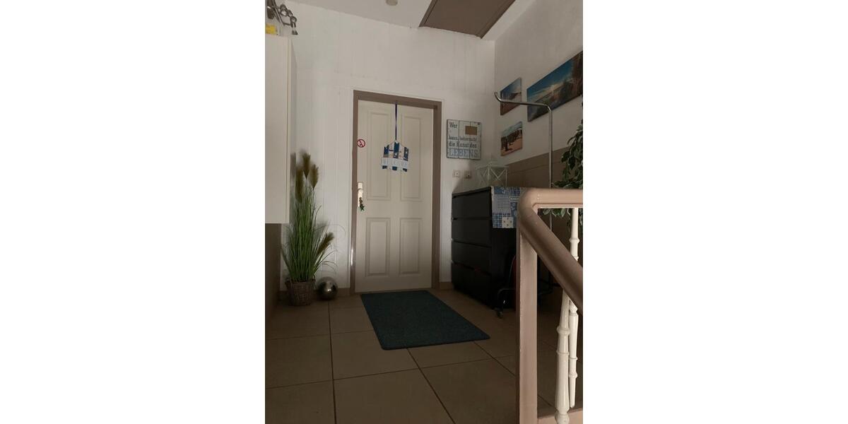 Gladbeck , Möblierte großeWohnung kurzfristig für 2 Monate 5 zimmer