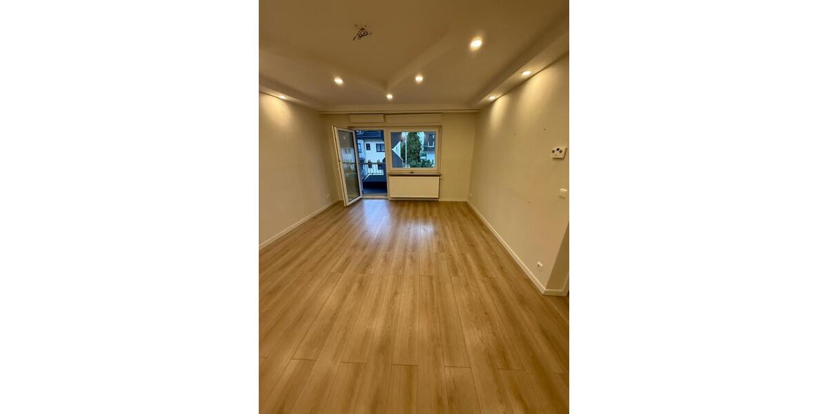 Etagenwohnung Flörsheim am Main - 3 Zimmer, 85 m&sup2;, 1.150&euro; | Angebot:26682810
