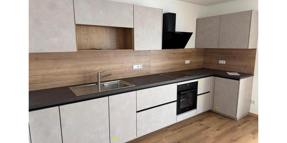 Erdgeschoßwohnung Schmidgaden - 3 Zimmer, 85 m&sup2;, 1.050&euro; | Angebot:25626153