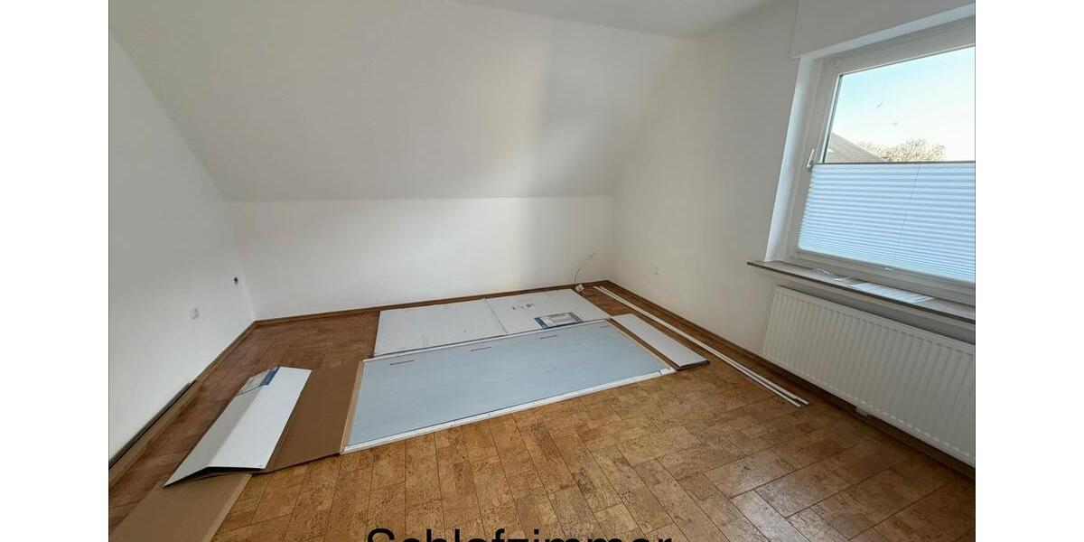 Etagenwohnung Ense - 2 Zimmer, 118 m&sup2;, 885&euro; | Angebot:26347735