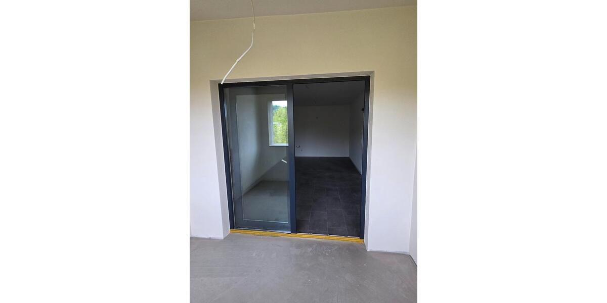 Etagenwohnung Eisenach - 4 Zimmer, 117 m&sup2;, 1.050&euro; | Angebot:26484598
