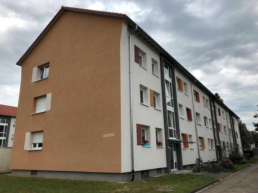 Ansprechende und zeitgemäße 2-Zimmer-Wohnung in einer gut instand gehaltenen Wohnanlage.