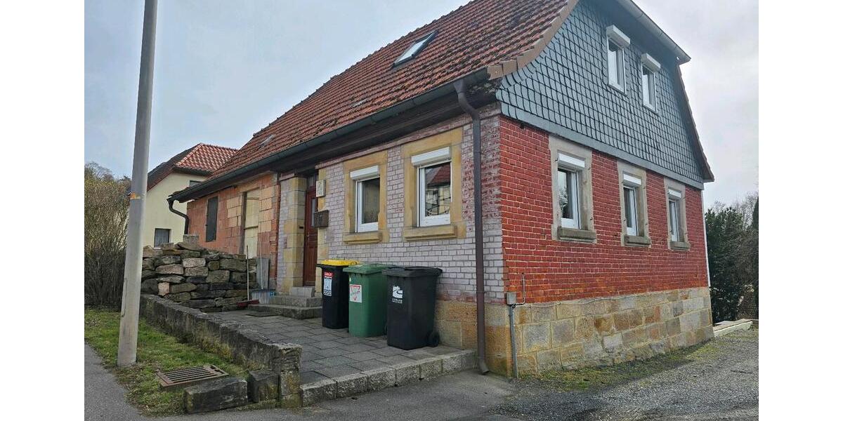 Doppelhaushälfte Coburg - 1 Zimmer, 75 m&sup2;, 550&euro; | Angebot:25948211