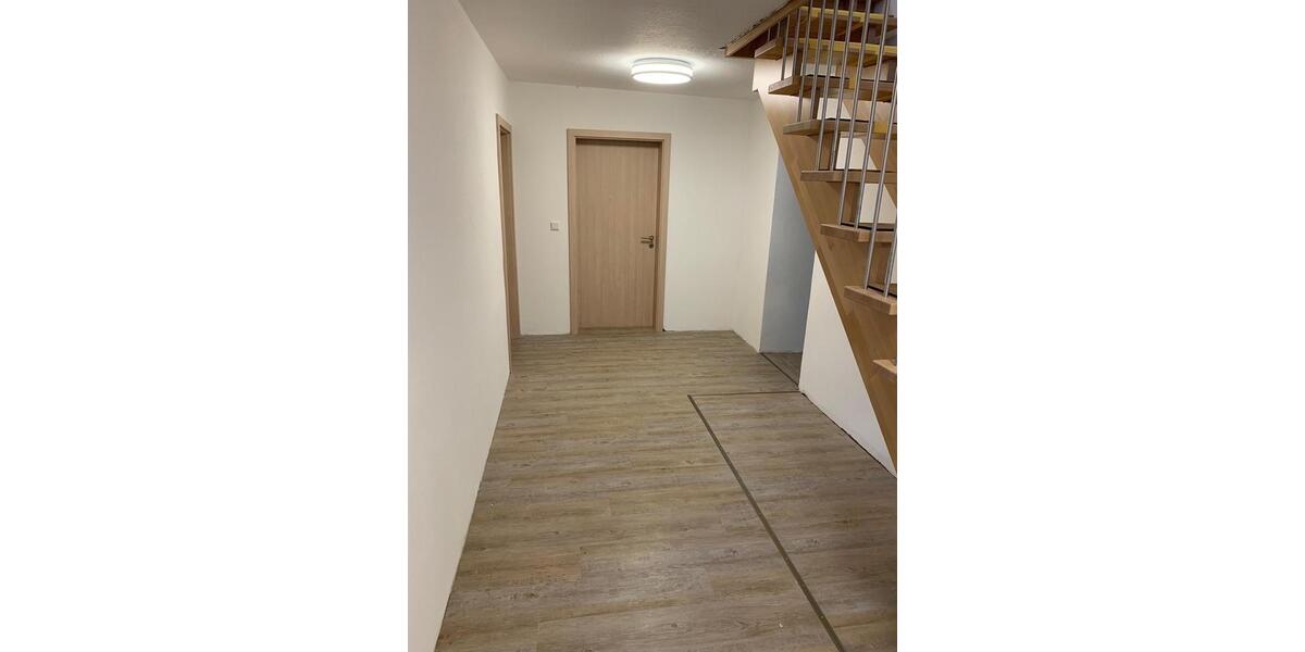 Doppelhaushälfte Kirchheim In Schwaben - 3.5 Zimmer, 134 m&sup2;, 940&euro; | Angebot:26043429