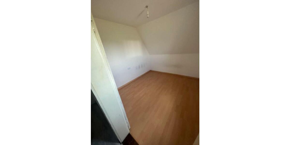 Einfamilienhaus Lauingen (Donau) - 2 Zimmer, 76 m&sup2;, 1.350&euro; | Angebot:24733388