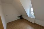 Dachgeschoßwohnung Groitzsch - 3 Zimmer, 60 m&sup2;, 390&euro; | Angebot:25935597