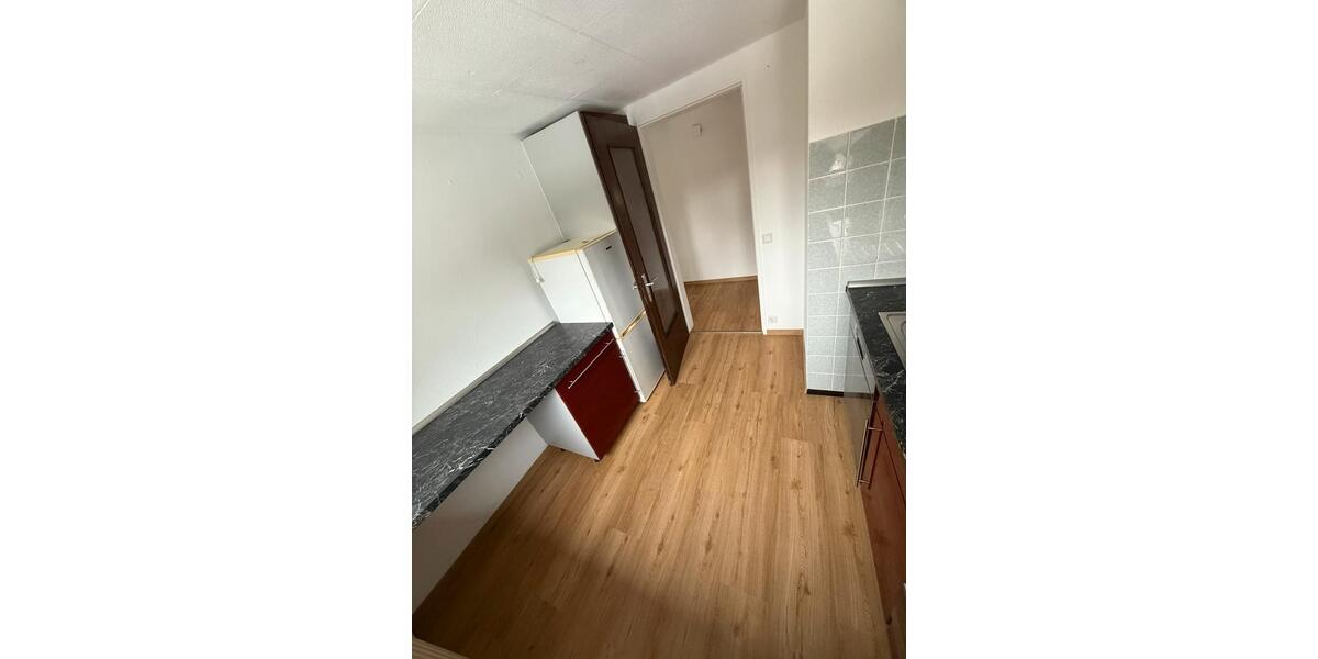 Mehrfamilienhaus, Wohnhaus Albstadt Gemarkung Onstmettingen - 4 Zimmer, 78 m&sup2;, 900&euro; | Angebot:24806444