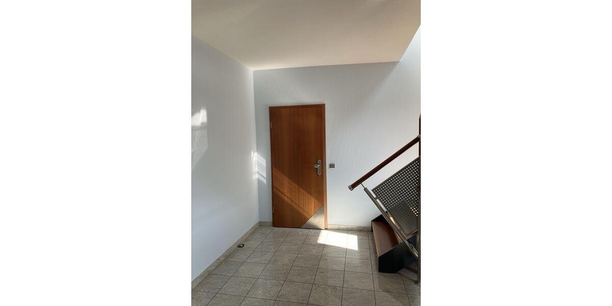 Etagenwohnung Neustadt-Glewe Glewe - 4 Zimmer, 124 m&sup2;, 868&euro; | Angebot:26284102