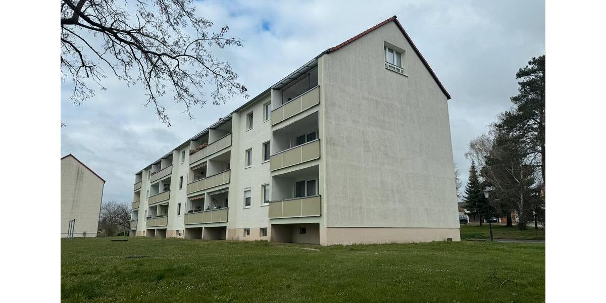 Etagenwohnung Strehla - 3 Zimmer, 73 m&sup2;, 447&euro; | Angebot:22212143