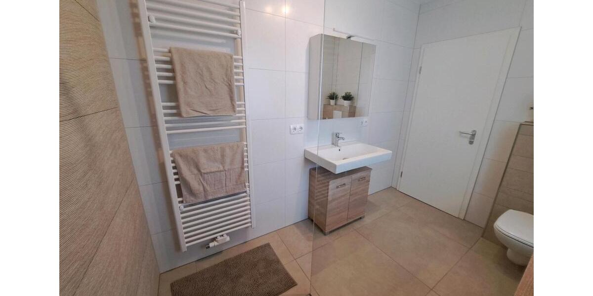 Wohnen auf Zeit Vlotho - 3 Zimmer, 80 m&sup2;, 140&euro; | Angebot:20715279