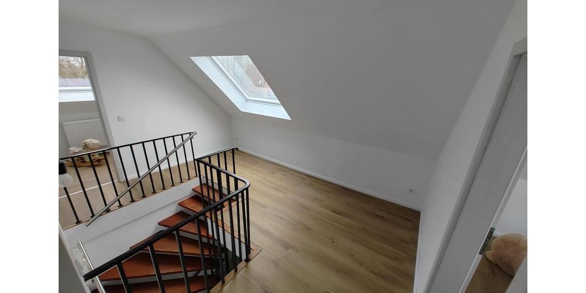 Einfamilienhaus Hollern-Twielenfleth Twielenfleth - 7 Zimmer, 150 m&sup2;, 1.600&euro; | Angebot:26615409