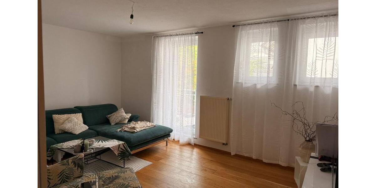 Stilvolle 4-Zimmer-Wohnung mit gehobener Innenausstattung & Küche 4 zimmer