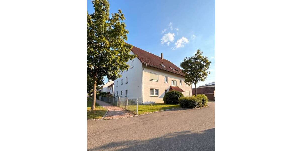 Etagenwohnung Lauingen (Donau) - 2 Zimmer, 60 m&sup2;, 590&euro; | Angebot:27092507