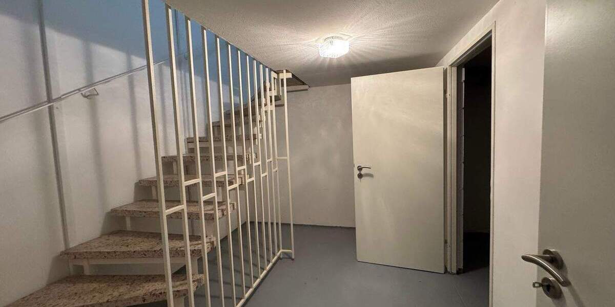 Reihenmittelhaus Binsfeld - 4 Zimmer, 122 m&sup2;, 979&euro; | Angebot:24041979