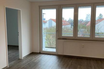 Helle 3-Zimmer-Wohnung mit Balkon