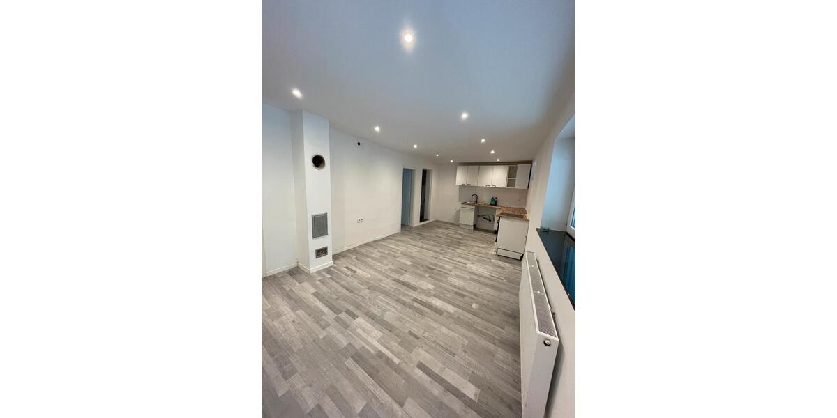 Erdgeschoßwohnung Oberviechtach - 3 Zimmer, 55 m&sup2;, 680&euro; | Angebot:26251078