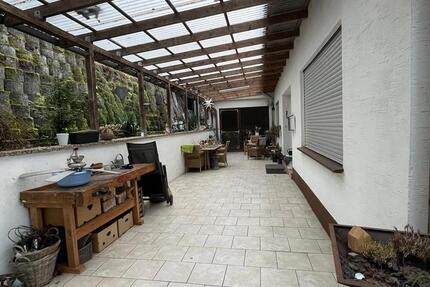 Wohnung Pelm - 3 Zimmer, 100 m&sup2;, 375&euro; | Angebot:25226113