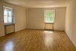 Etagenwohnung Straubing - 2 Zimmer, 66 m&sup2;, 680&euro; | Angebot:26491296