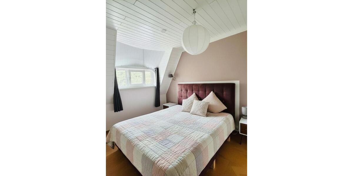 Dachgeschoßwohnung Embsen - 3 Zimmer, 90 m&sup2;, 980&euro; | Angebot:26675205