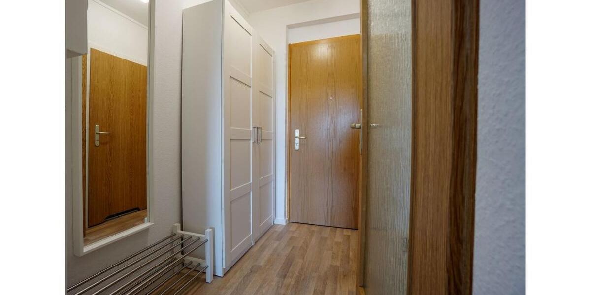 Erdgeschoßwohnung Plauen Altstadt - 1 Zimmer, 30 m&sup2;, 230&euro; | Angebot:24847400