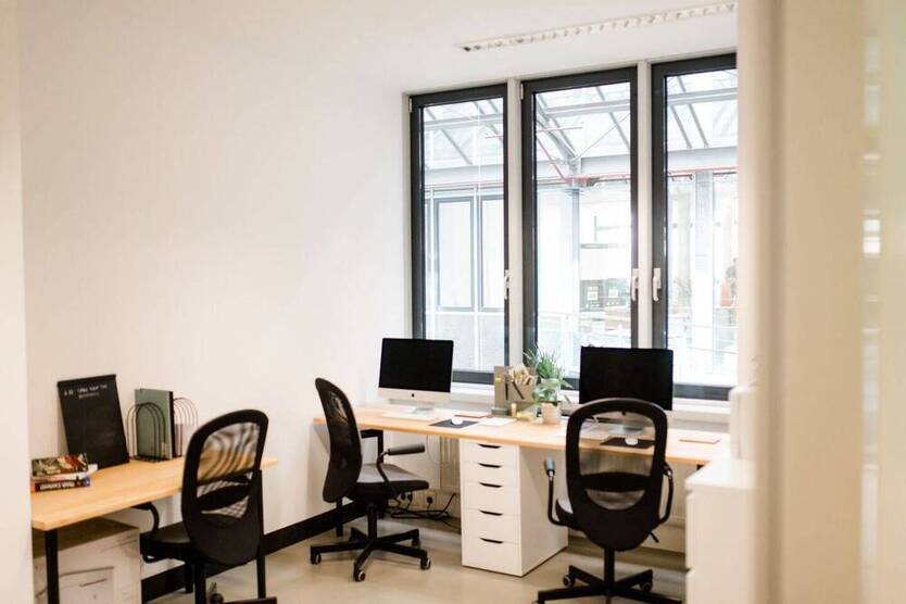 Arbeitsplätze in modernem Coworking Space in schöner Passage - All-in-Miete