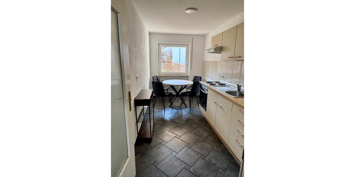 Wohnen auf Zeit Weingarten - 3 Zimmer, 80 m&sup2;, 450&euro; | Angebot:25285737