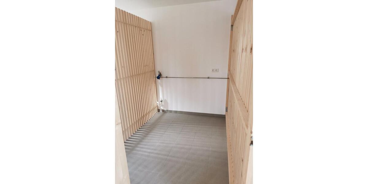 Dachgeschoßwohnung Brennberg - 3 Zimmer, 76 m&sup2;, 724&euro; | Angebot:26594087
