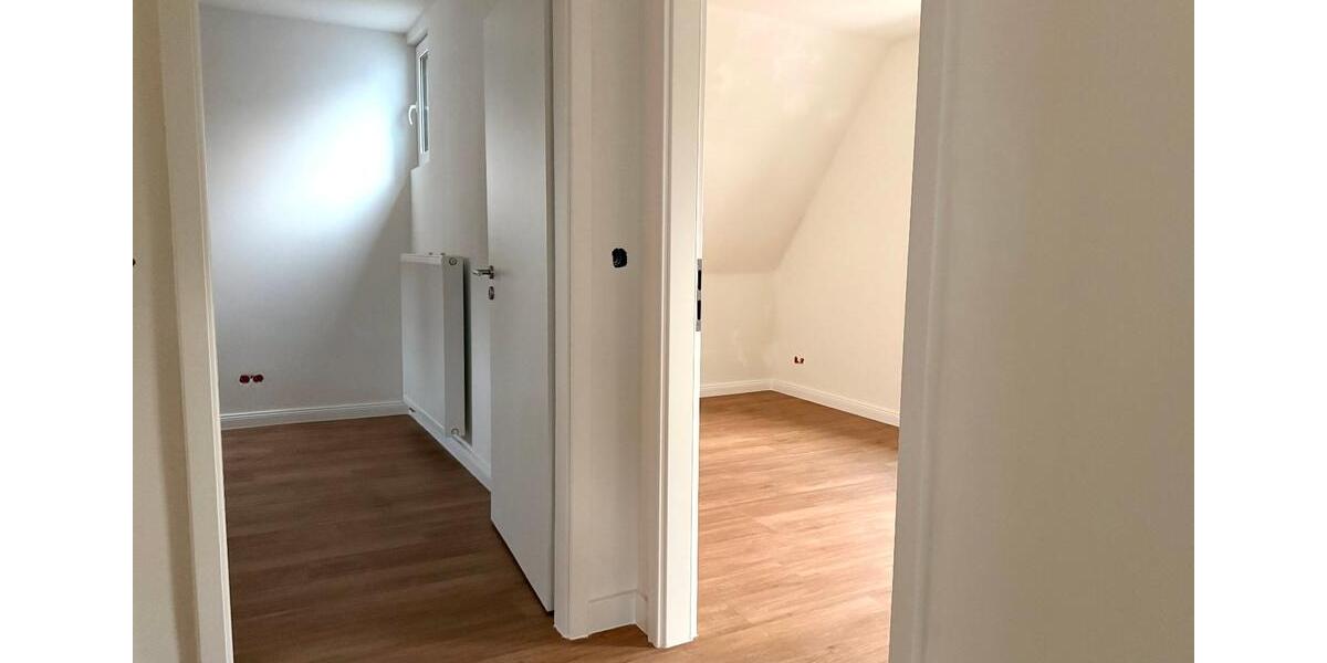 Dachgeschoßwohnung Celle Altenhagen - 2 Zimmer, 77 m&sup2;, 600&euro; | Angebot:24473468