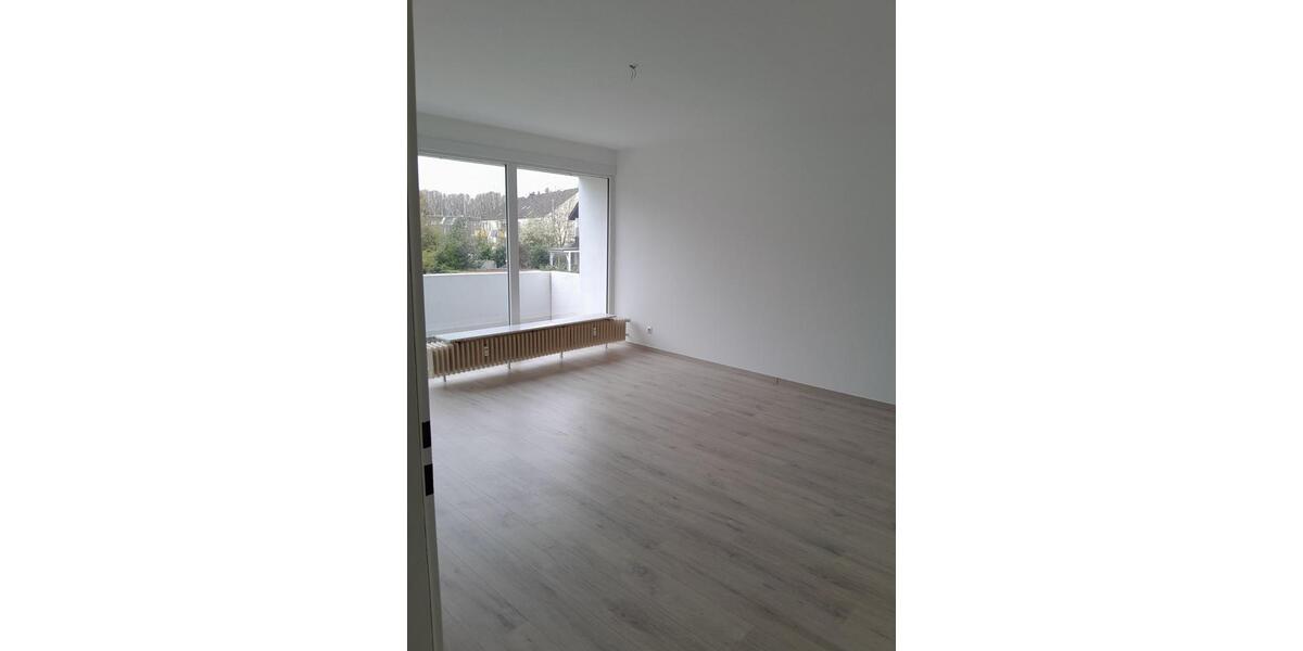 Etagenwohnung Enger - 3 Zimmer, 84 m&sup2;, 621&euro; | Angebot:25943747