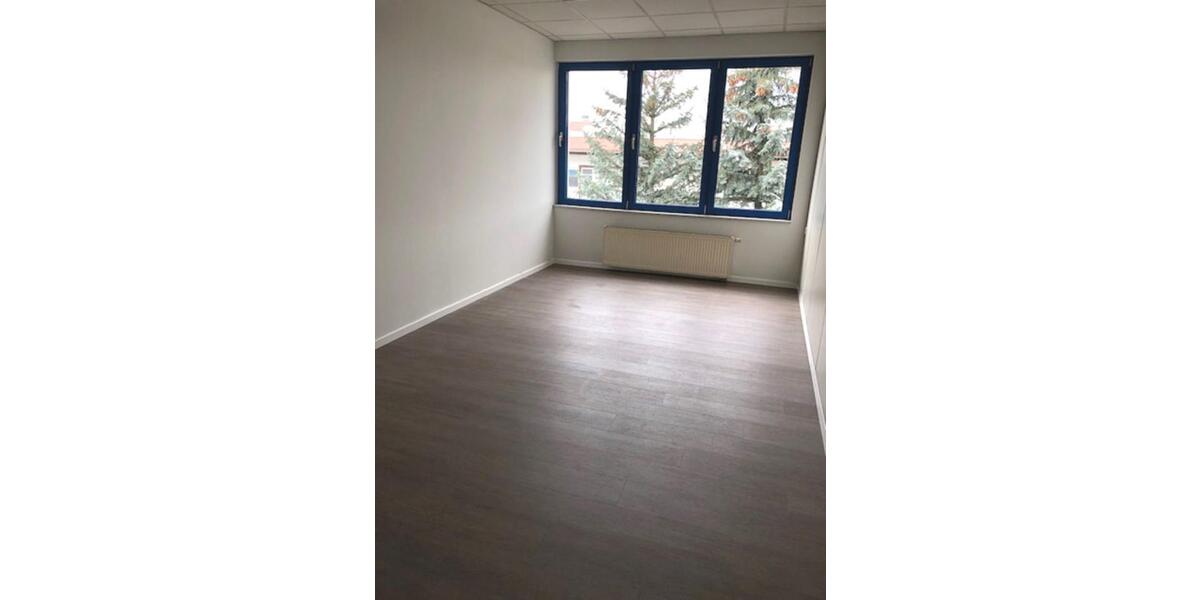 Nahe der Autobahn! - Helles Büro mit perfekter Aufteilung in Kesselsdorf! zimmer