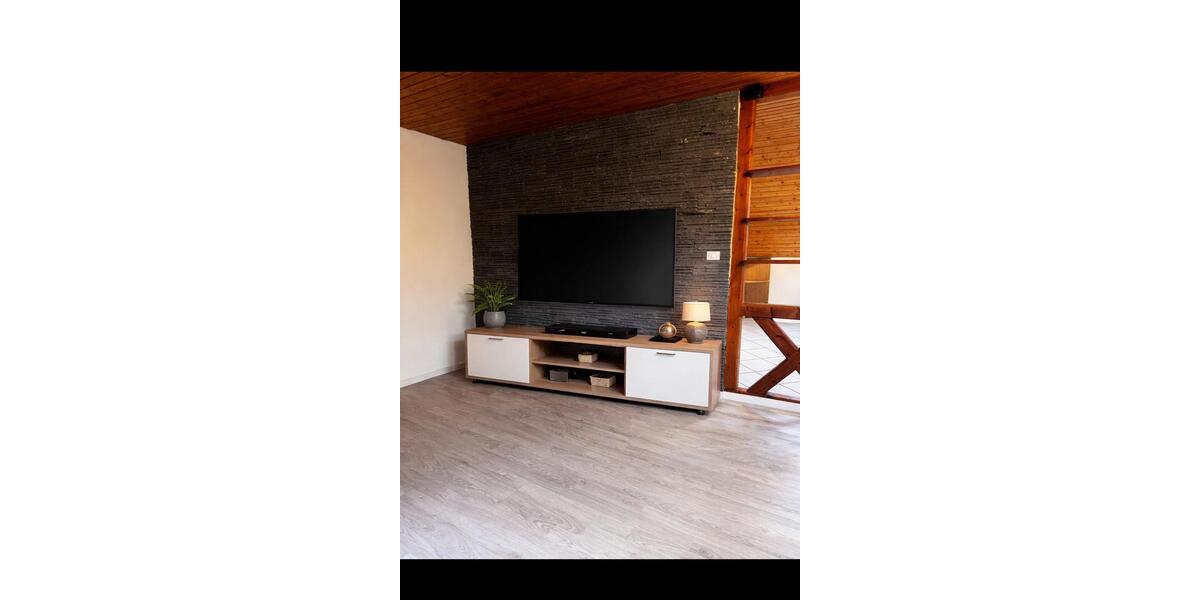 Dachgeschoßwohnung Miltenberg - 3.5 Zimmer, 78 m&sup2;, 780&euro; | Angebot:25300637