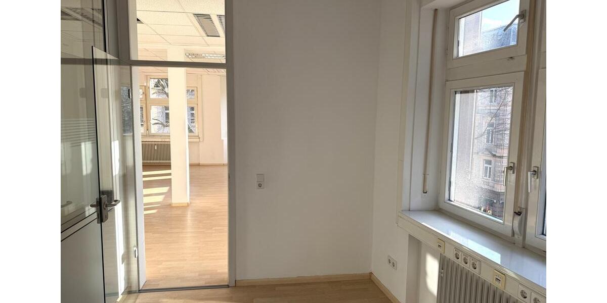 Gewerbeobjekt Freiburg im Breisgau - 2.290&euro; | Angebot:22588890