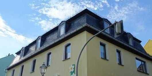 Gemütliche, helle 4-Zimmer-Wohnung mit Einbauküche in zentraler Lage von Auma zu vermieten 4 zimmer