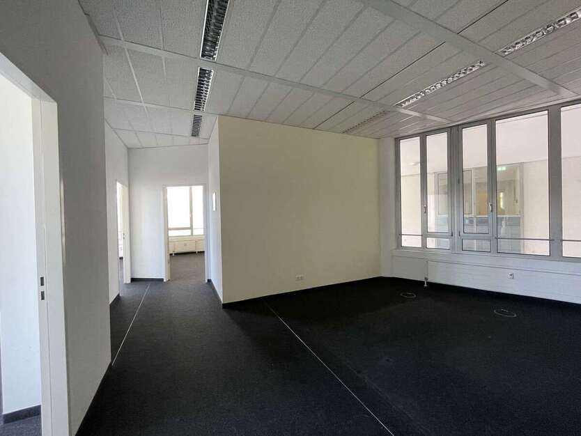 erweiterbare Bürofläche mit 165m² in Top-Lage in Gohlis! 4 zimmer