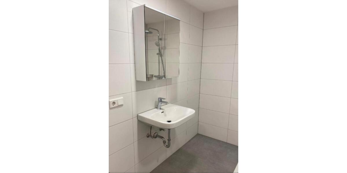 Erdgeschoßwohnung Amberg - 3 Zimmer, 80 m&sup2;, 800&euro; | Angebot:26535724