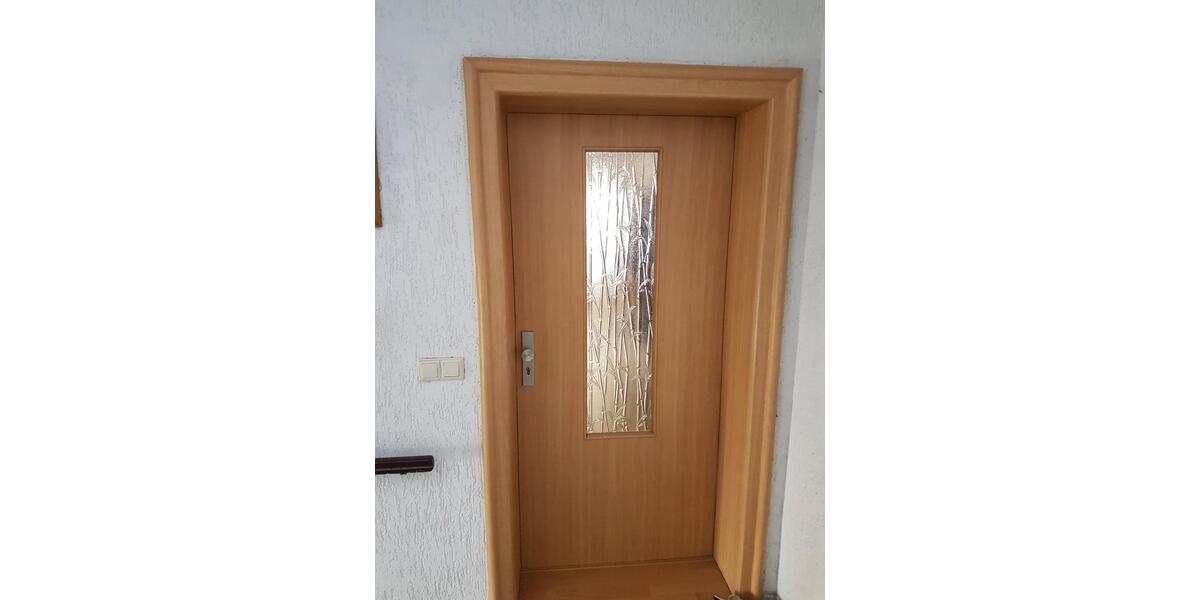 Erdgeschoßwohnung Teuchern - 2 Zimmer, 55 m&sup2;, 385&euro; | Angebot:24750008