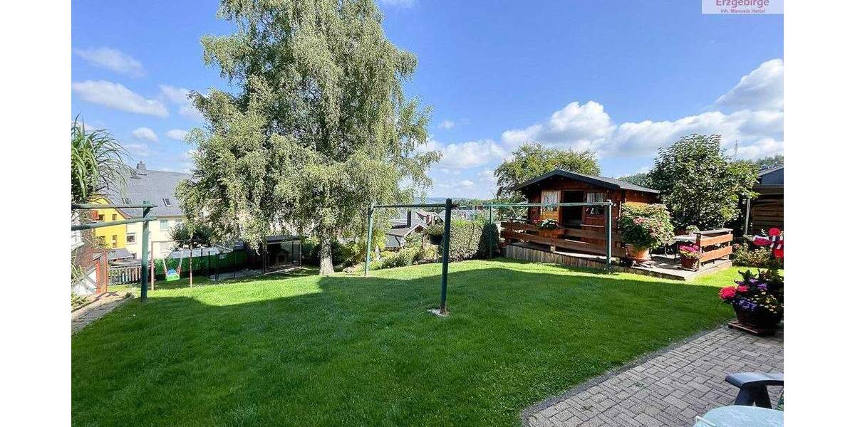 Frisch saniert - Dachgeschosswohnung auf dem Eichert zu vermieten 2 zimmer