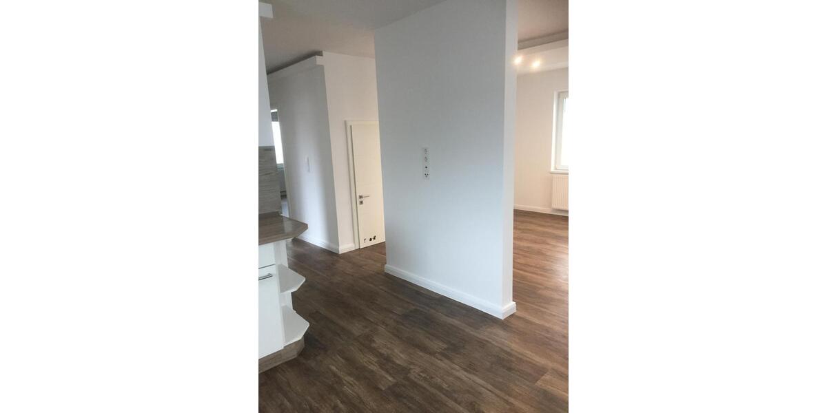 Einfamilienhaus Varel - 3 Zimmer, 85 m&sup2;, 800&euro; | Angebot:25146945
